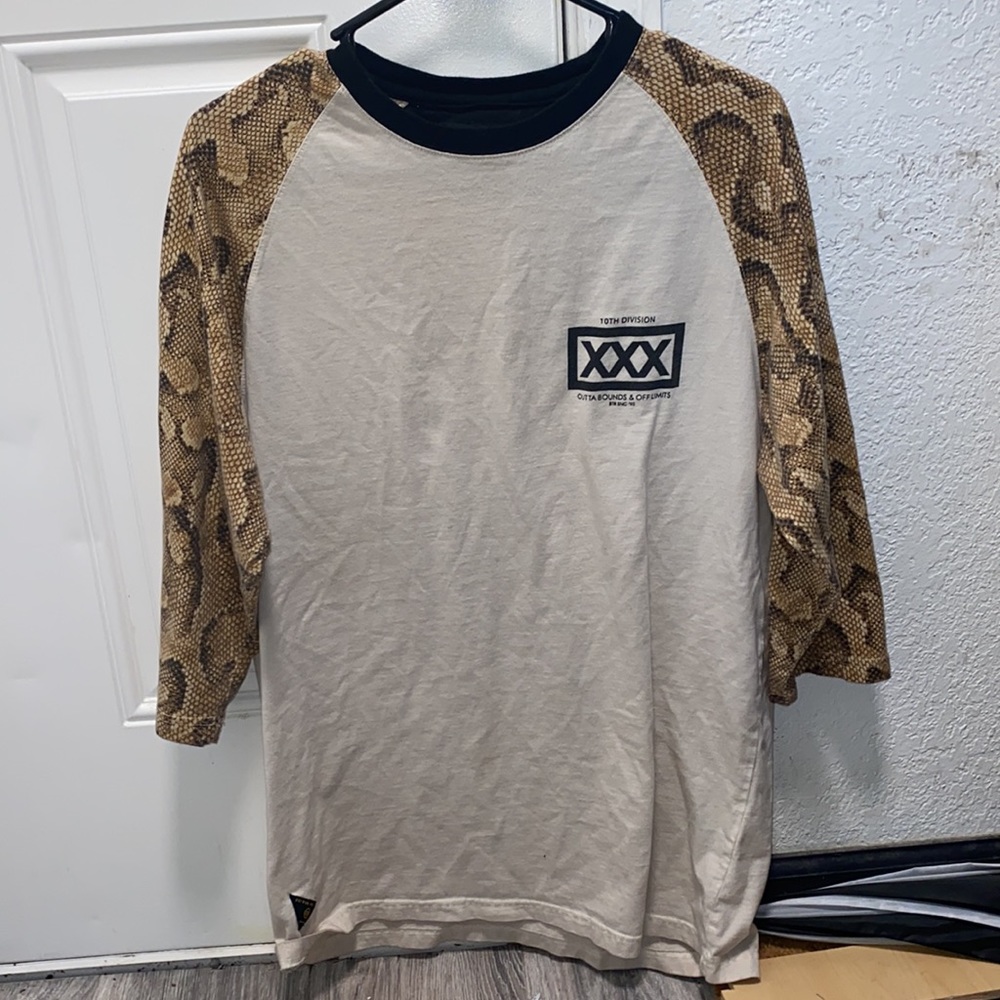 10 deep - Picture 2 of 2